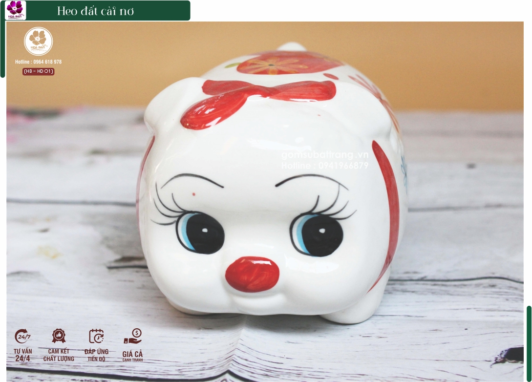 Heo đất cài nơ